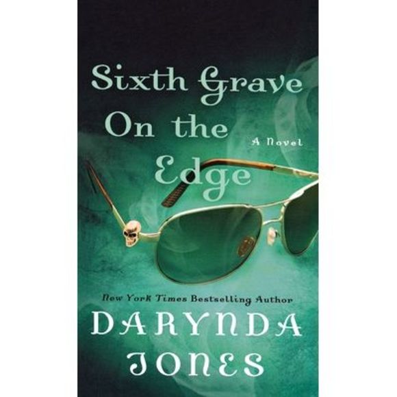 Sixth Grave on the Edge -- Darynda Jones - Picture 1 of 1